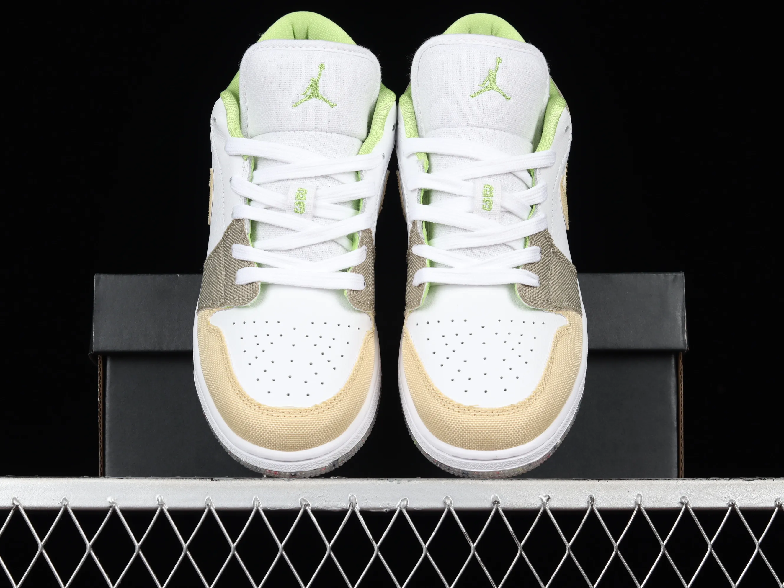 All categories Air Jordan Jordan series basketball shoes Air Jordan 1 Low G version pure original Air Jordan 1 Low AJ1 Joe 1 white and brown color matching low-top cultural and leisure sports sneakers DJ0341-100